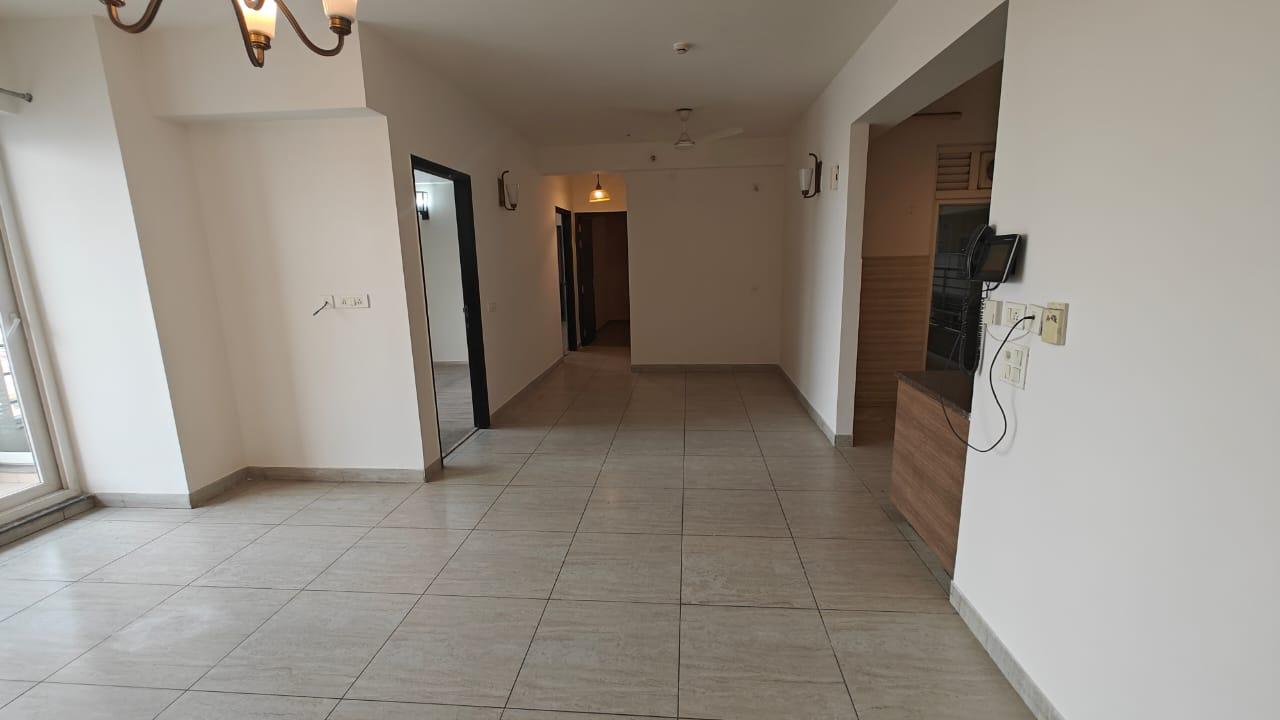 Cleo County (3 BHK + 3T 1827Sq feet)