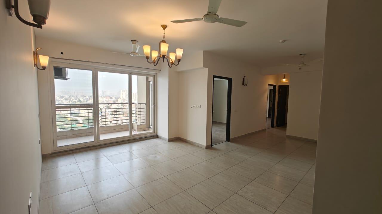 Cleo County (3 BHK + 3T 1827Sq feet)