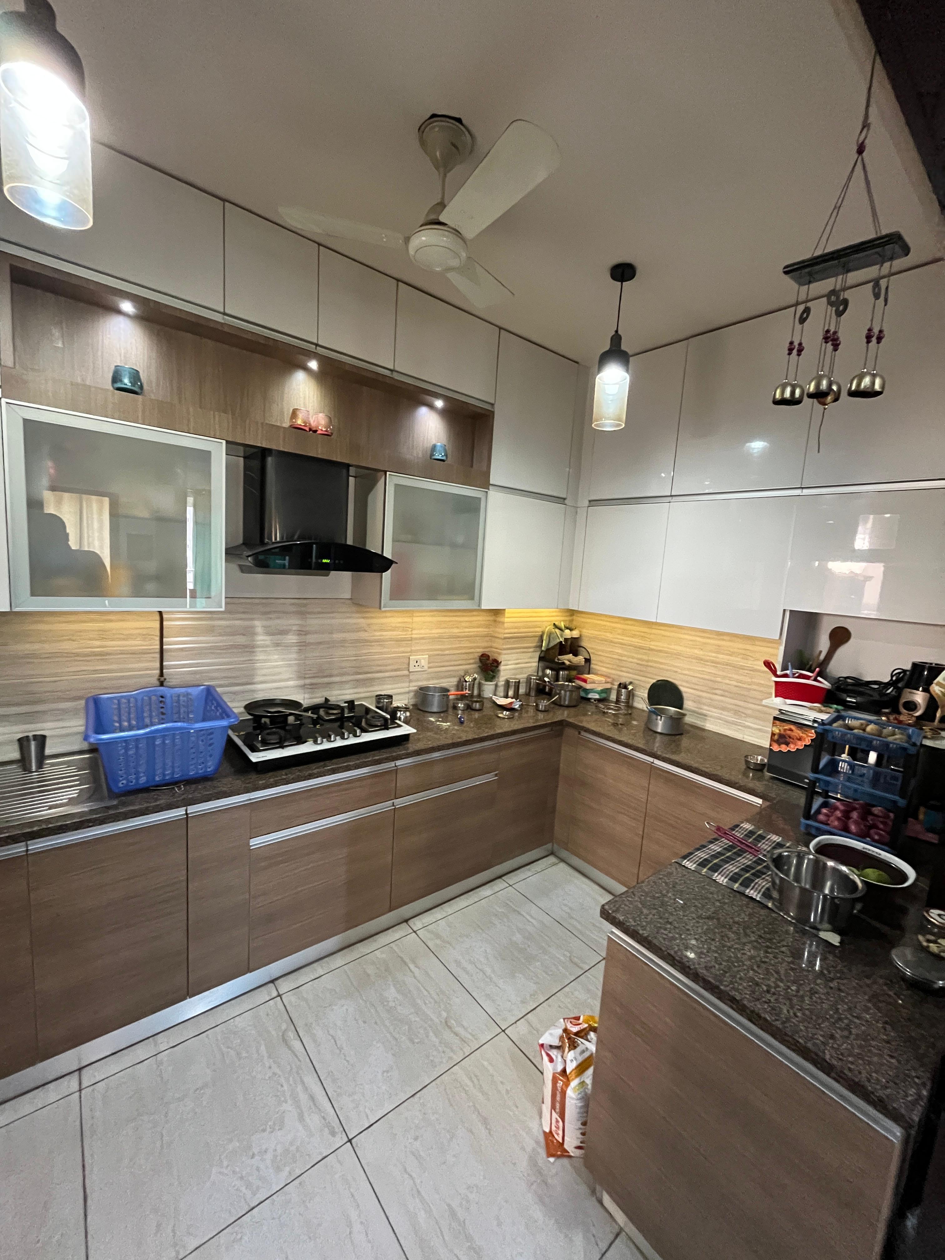 Cleo County (3 BHK + 2T 1620sq feet)