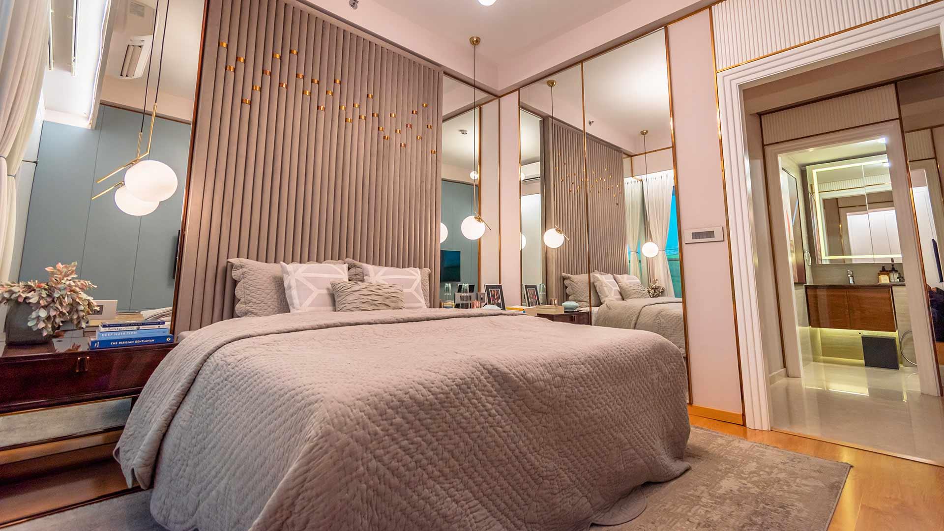 DLF One Midtown