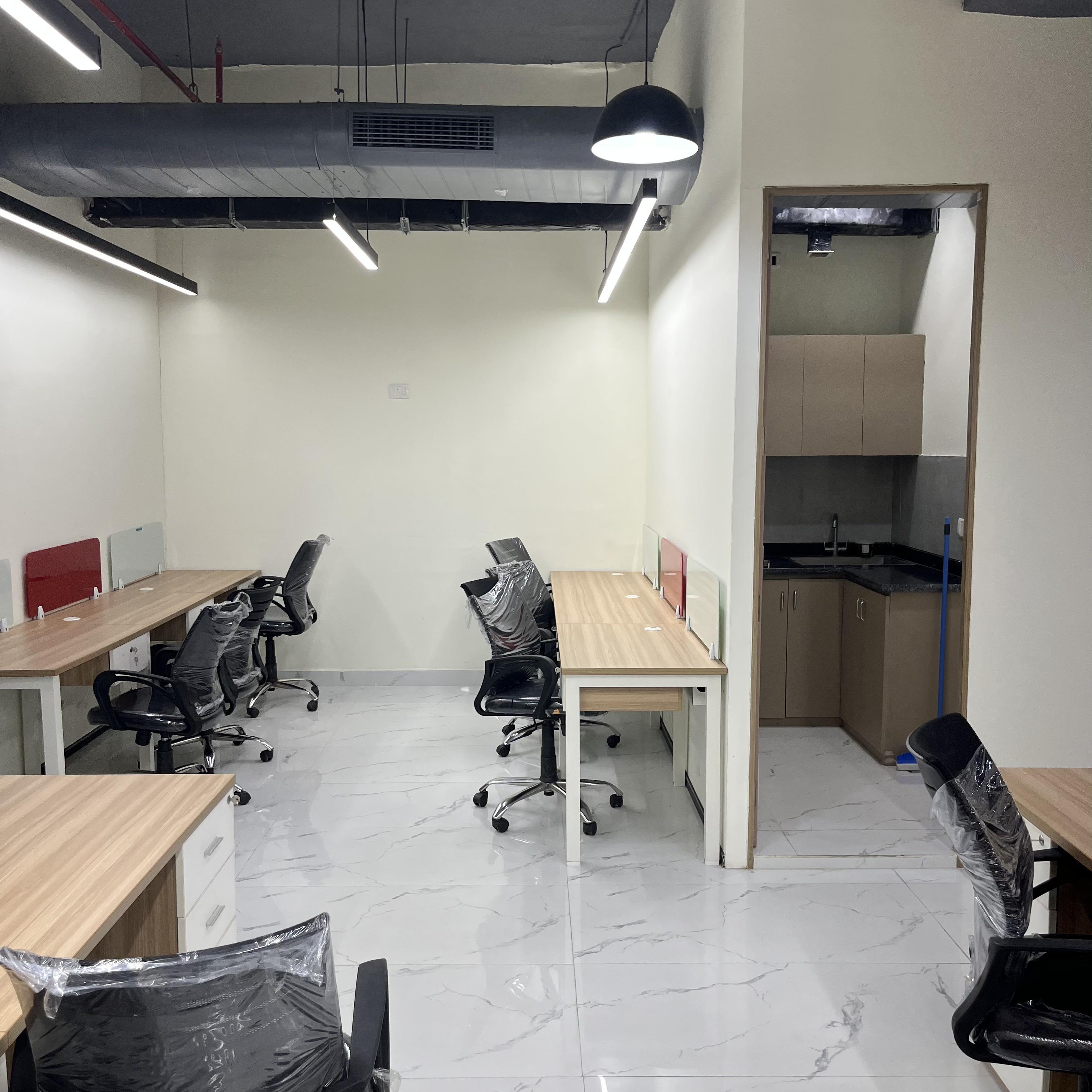 Office Space in Golden I (650sqft -3000sqft)
