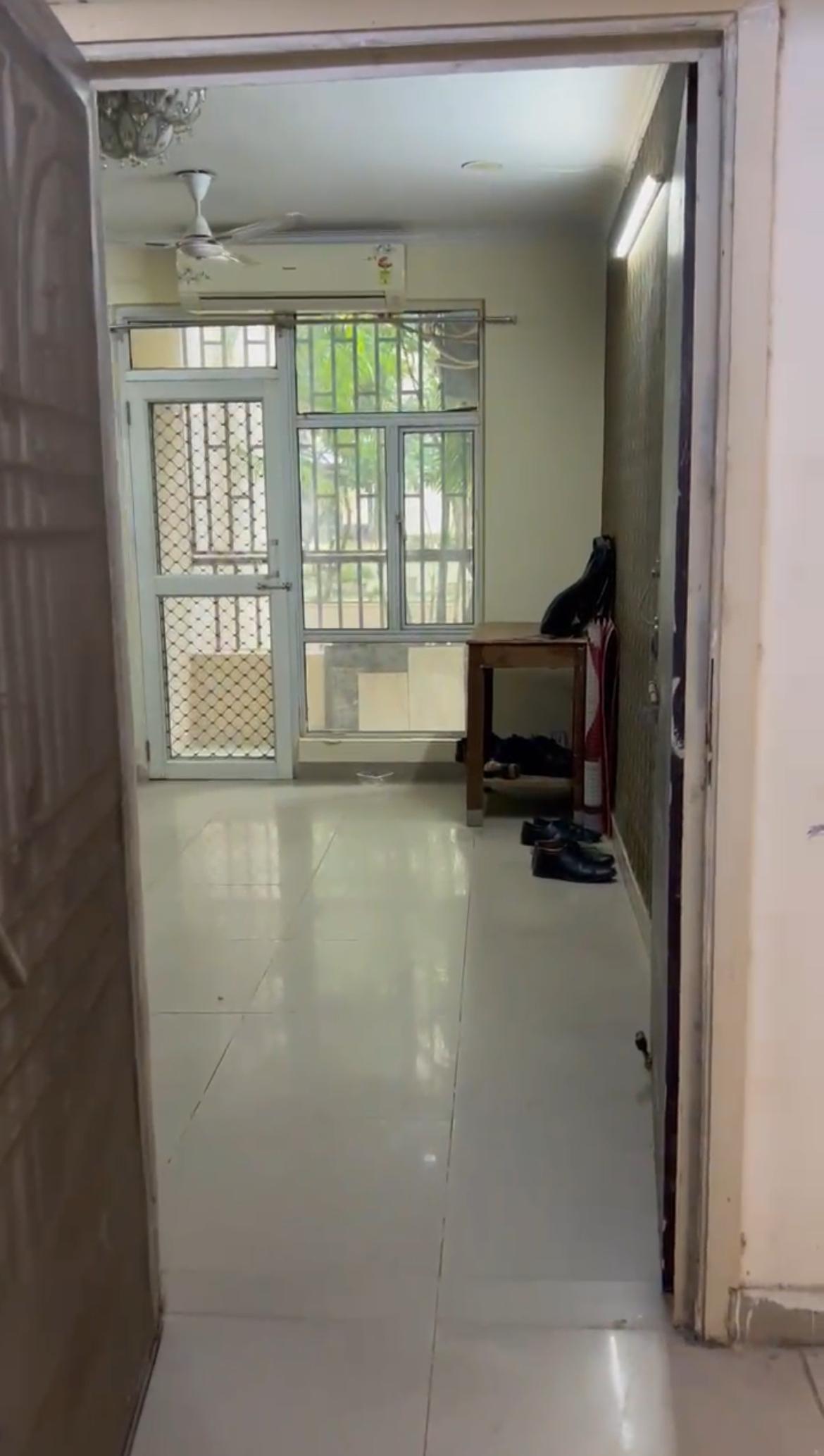 2+1 BHK Flat for Sale in Gaur City-2, Greater Noida West | Semi-Furnished