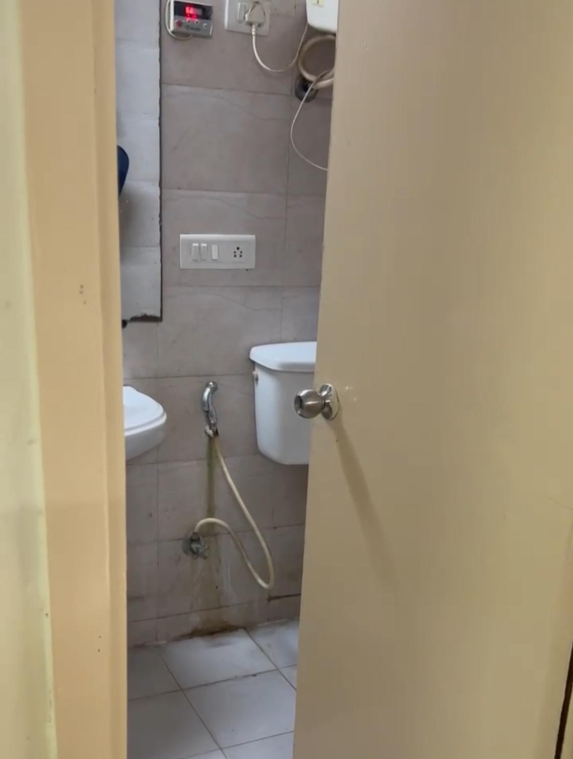 2+1 BHK Flat for Sale in Gaur City-2, Greater Noida West | Semi-Furnished