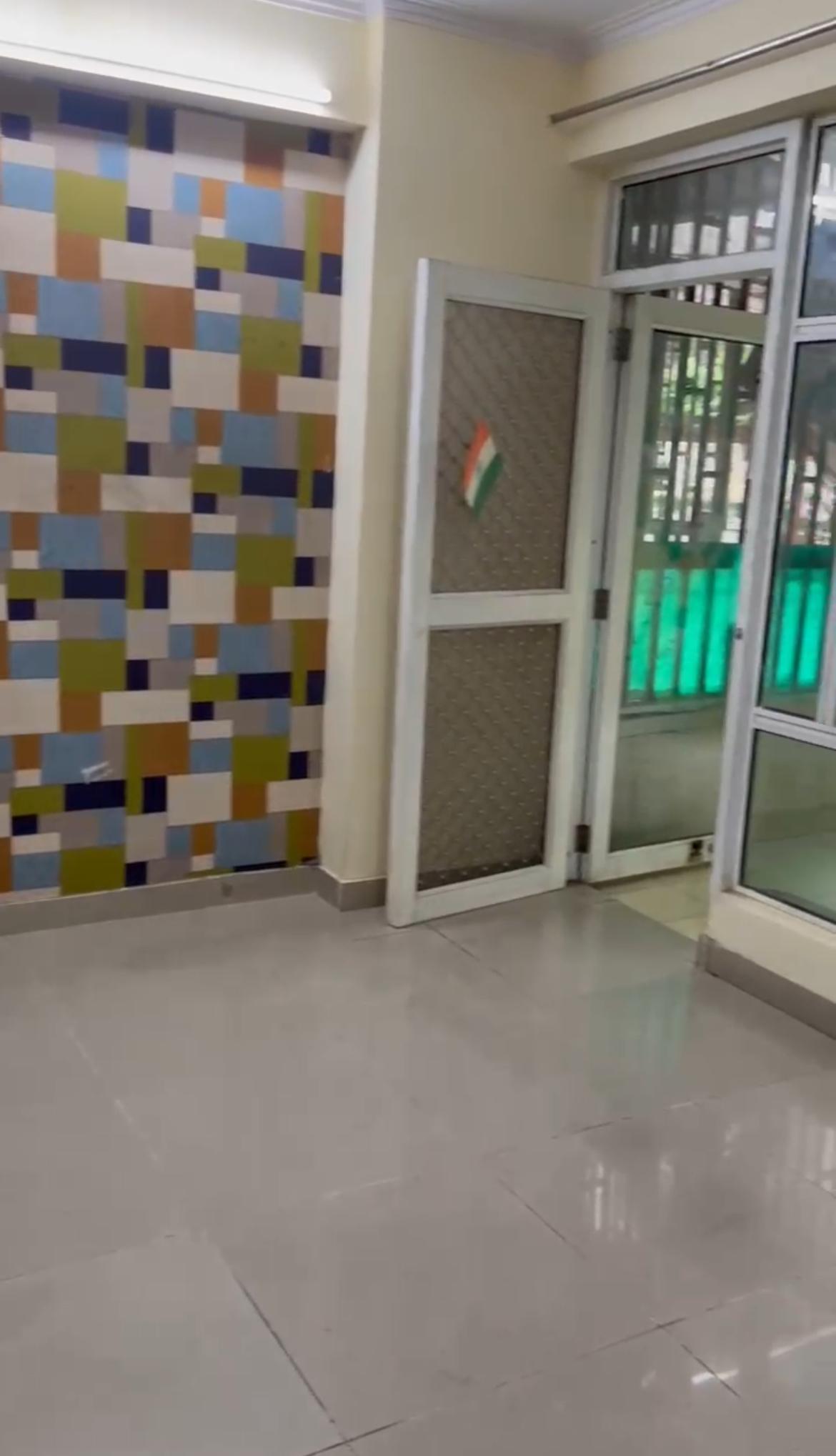 2+1 BHK Flat for Sale in Gaur City-2, Greater Noida West | Semi-Furnished